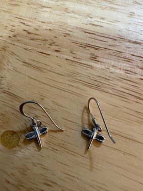 Sterling silver 925 pair of tiny dragonfly earrings hook 5/8th long